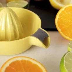 RIG TIG Juicy Citruspresser -køkkenudstyr 3990 1420d592 72b8 45e6 aae5 a09d5e7ee9f0