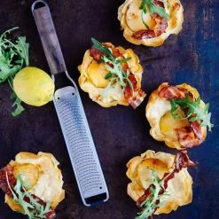 Microplane Master Rivejern Zester -køkkenudstyr 3990 7171bada 409b 4b9c 8616 4c5776fc1d6a