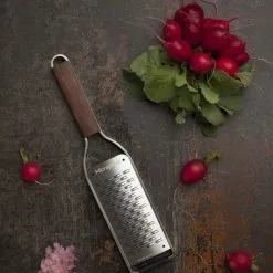 Microplane Master Rivejern Medium -køkkenudstyr 3990 d2320de9 feff 4e7d 81ce 397d3e7bb618